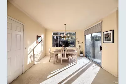 13 Heron Court, San Rafael, CA 94901 - Photo 5