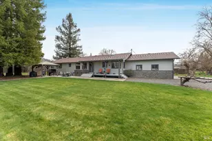 10450 Main St, Potter Valley, CA 95469 - Photo 23