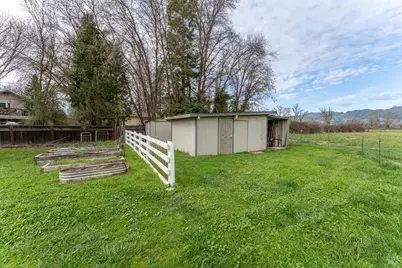 10450 Main Street, Potter Valley, CA 95469 - Photo 31