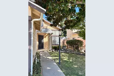 343 Portsmouth Avenue, Vacaville, CA 95687 - Photo 1