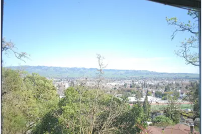 24 La Cresta Drive, Petaluma, CA 94952 - Photo 5