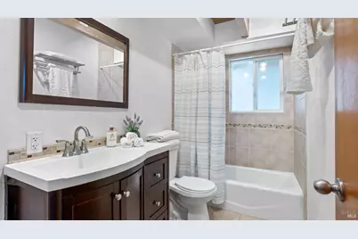 19383 Stonegate Road, Hidden Valley Lake, CA 95467 - Photo 21