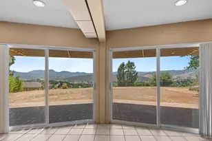 19383 Stonegate Rd, Hidden Valley Lake, CA 95467 - Photo 33