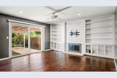 114 Newcastle Drive, Vallejo, CA 94591 - Photo 7