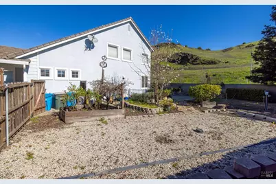 5862 Cabernet Drive, Vallejo, CA 94591 - Photo 61