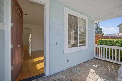 5862 Cabernet Drive, Vallejo, CA 94591 - Photo 9