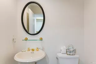 400 Deer Valley Rd, San Rafael, CA 94903 - Photo 9