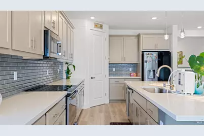 450 Baler Circle, Vacaville, CA 95687 - Photo 9