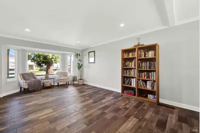 116 Alturas Court, Vacaville, CA 95688 - Photo 9