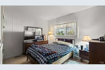 300 E H Street #74, Benicia, CA 94510 - Photo 31