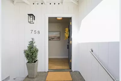 758 Pueblo Avenue, Napa, CA 94558 - Photo 5