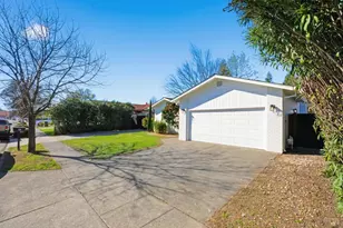 758 Pueblo Ave, Napa, CA 94558 - Photo 3