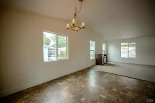 87 Bluejay Dr, Santa Rosa, CA 95409 - Photo 9