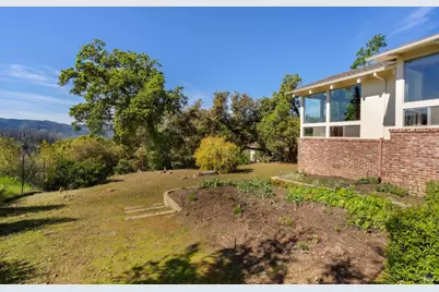 939 Champion Lane, Deer Park, CA 94576 - Photo 55