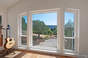 4727 Woodview Dr, Santa Rosa, CA 95405 - Photo 9