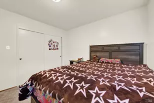 724 Delaware St, Fairfield, CA 94533 - Photo 17