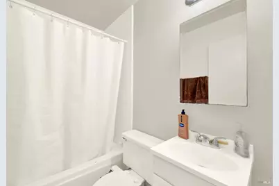 724 Delaware Street, Fairfield, CA 94533 - Photo 19
