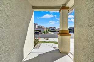 2952 Inspiration Dr, Fairfield, CA 94533 - Photo 9