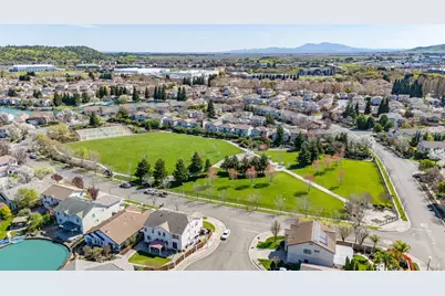 777 Emerald Bay Drive, Fairfield, CA 94534 - Photo 49