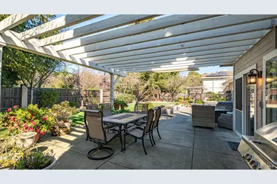 777 Emerald Bay Drive, Fairfield, CA 94534 - Photo 43