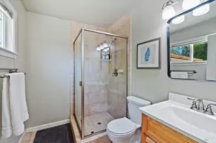 1723 Del Mar Ave, Redding, CA 96003 - Photo 19