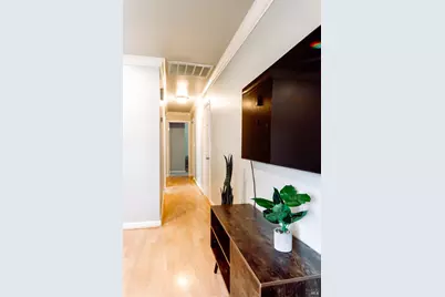 1723 Del Mar Avenue, Redding, CA 96003 - Photo 7