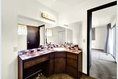 1090 Blueridge Drive, Napa, CA 94558 - Photo 41