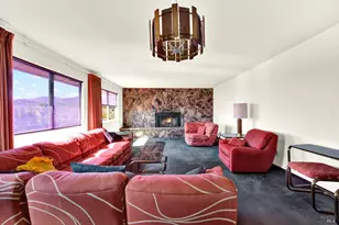 1090 Blueridge Dr, Napa, CA 94558 - Photo 3