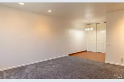 8383 Lasalle Avenue, Cotati, CA 94931 - Photo 15