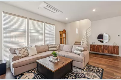 317 Verandah Avenue, Novato, CA 94945 - Photo 17