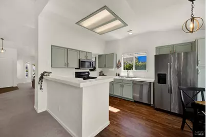 2759 Woodmont Drive, Fairfield, CA 94533 - Photo 19