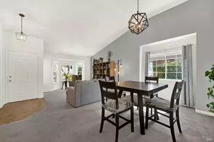 2759 Woodmont Dr, Fairfield, CA 94533 - Photo 3