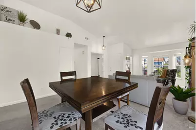 2759 Woodmont Drive, Fairfield, CA 94533 - Photo 17
