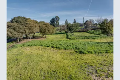 9011 Cypress Avenue, Cotati, CA 94931 - Photo 3