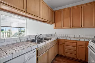 619 Commodore Dr, Richmond, CA 94804 - Photo 23