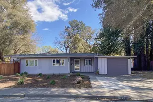 838 Oakwood Dr, Sonoma, CA 95476 - Photo 1