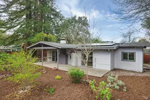 838 Oakwood Dr, Sonoma, CA 95476 - Photo 39