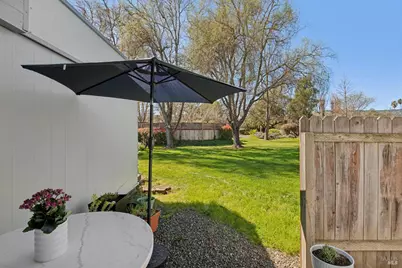 1366 Mission Drive, Sonoma, CA 95476 - Photo 15