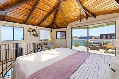 15 Yellow Ferry Dock, Sausalito, CA 94965 - Photo 23