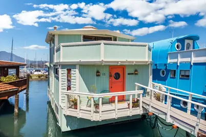 15 Yellow Ferry Dock, Sausalito, CA 94965 - Photo 33
