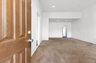 21399 River Ln, Geyserville, CA 95441 - Photo 5