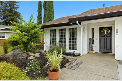 1150 Mulberry Lane, Dixon, CA 95620 - Photo 5