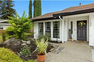 1150 Mulberry Ln, Dixon, CA 95620 - Photo 5