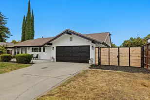 1150 Mulberry Ln, Dixon, CA 95620 - Photo 3