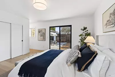 2034 Augustan Avenue, Santa Rosa, CA 95404 - Photo 23