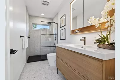 2034 Augustan Avenue, Santa Rosa, CA 95404 - Photo 25