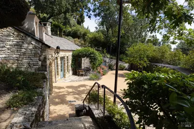 27 Upper Road, Ross, CA 94957 - Photo 43