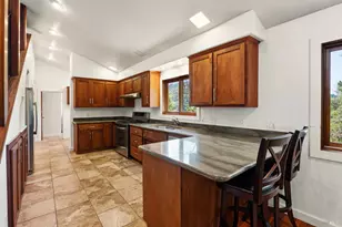 18210 Old Ukiah Pine Rd, Potter Valley, CA 95469 - Photo 9