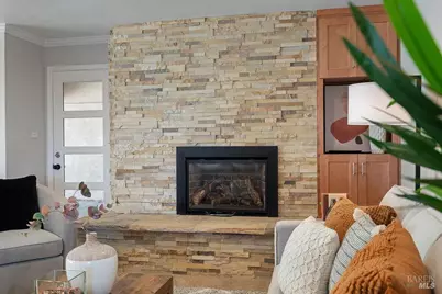 401 Valle Vista Avenue, Vallejo, CA 94590 - Photo 25