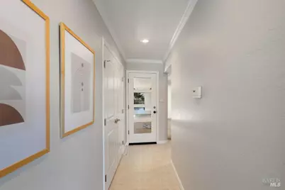 401 Valle Vista Avenue, Vallejo, CA 94590 - Photo 15